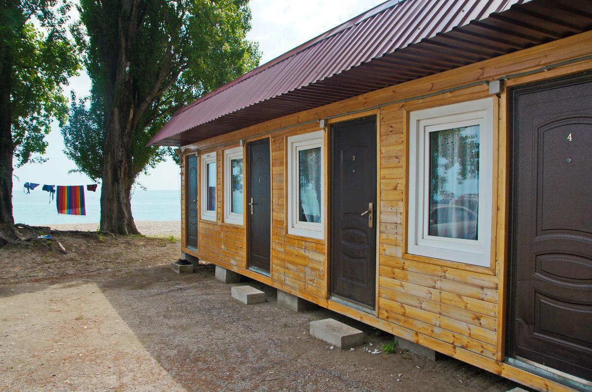 Guest House Tri Topolya Lidzava Bagian luar foto